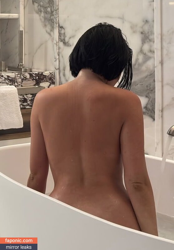 Agathe Auproux, agatheauproux, atagheauproux, https: Filtraciones de Desnudos  Foto #32