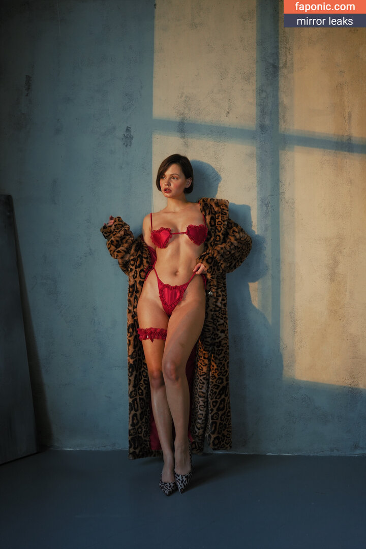Ariel, Lilit A, angel.setfree, angelsetfree Filtraciones de Desnudos OnlyFans Foto #22