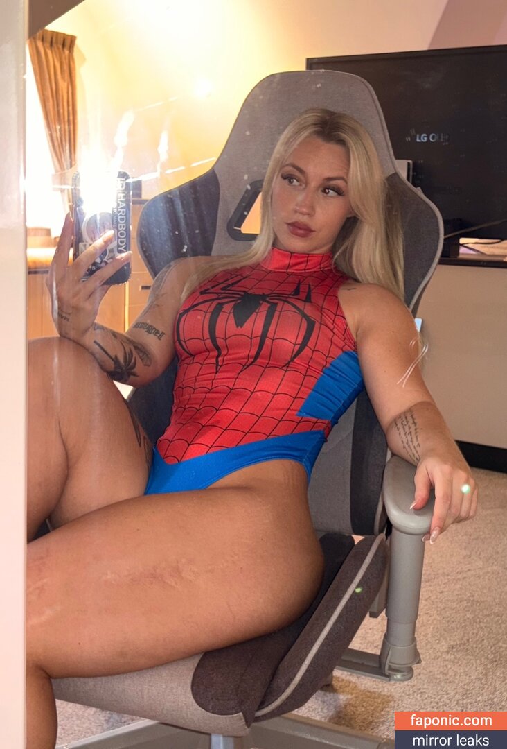 littlemissbunda, sennawhitemanfit Filtraciones de Desnudos OnlyFans Foto #4