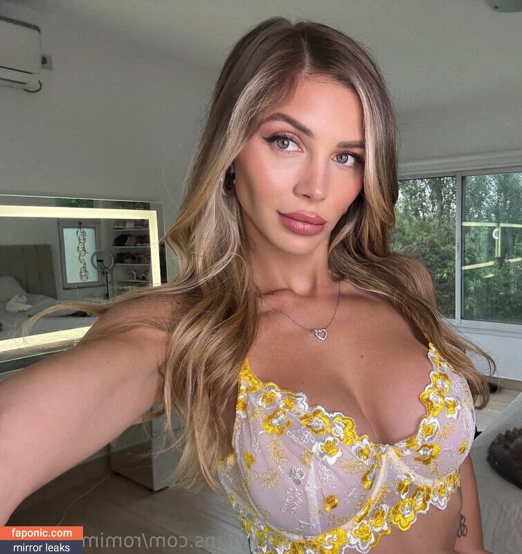 Romina Malaspina, https:, romimalaspina Filtraciones de Desnudos OnlyFans Foto #74
