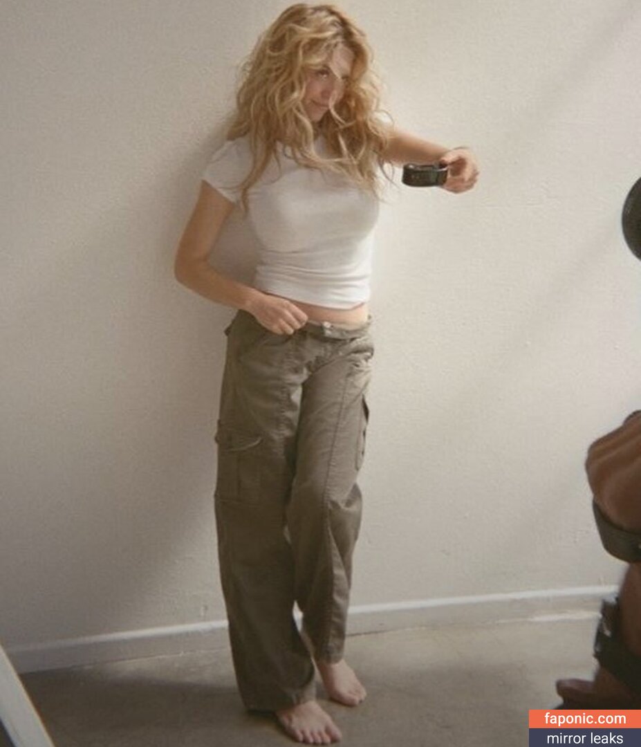 Sydney Sweeney, gal_gadot, https:, sydney_sweeney Filtraciones de Desnudos OnlyFans Foto #177