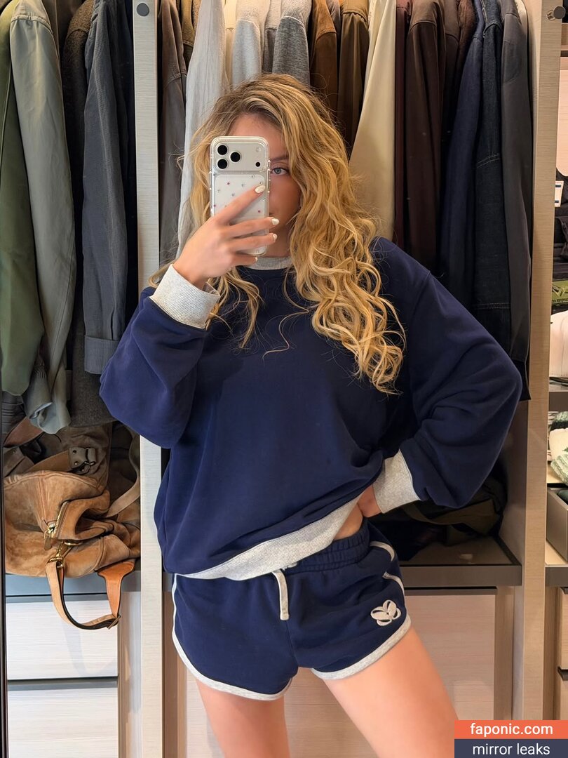 Sydney Sweeney, gal_gadot, https:, sydney_sweeney Filtraciones de Desnudos OnlyFans Foto #534