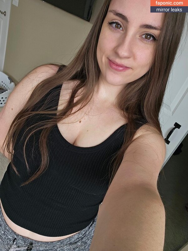 Bella Rose, Itsbellaxrose, bella_r1215, bellarose1999, iisabellaroseeee Filtraciones de Desnudos OnlyFans Foto #16