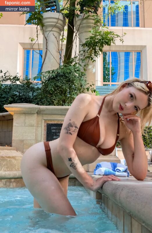 Taalia Vess, TaaliaVess Filtraciones de Desnudos  Foto #49