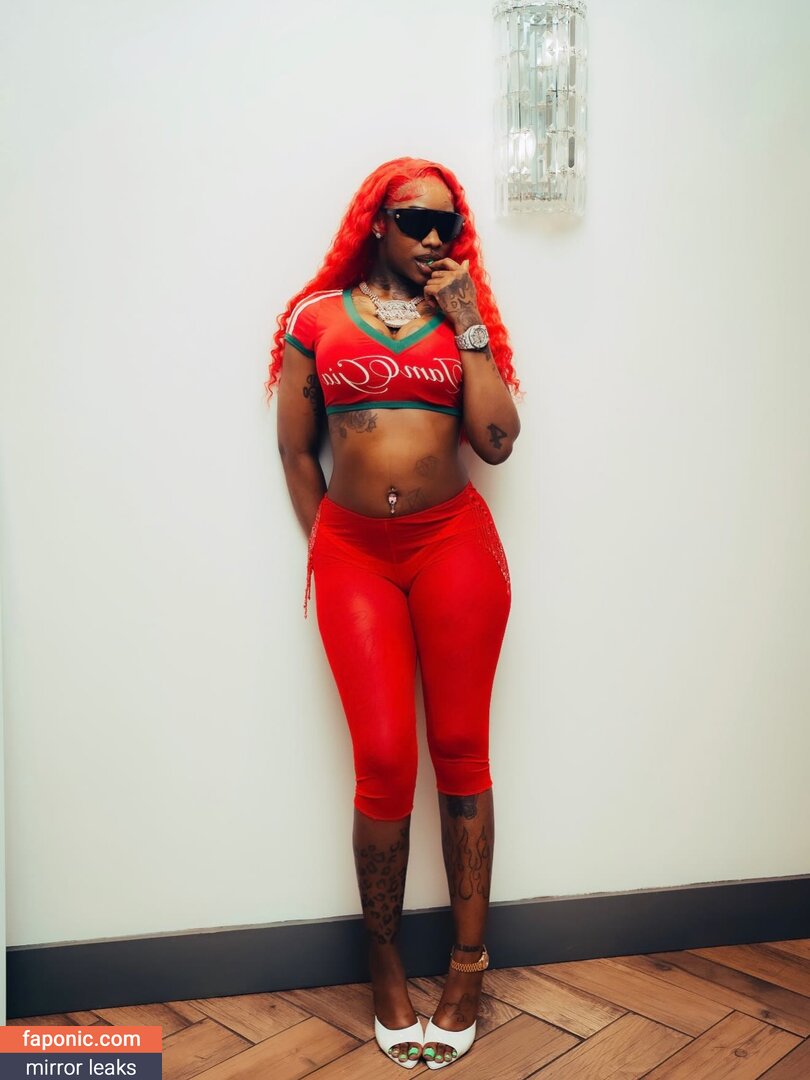 Sexxy Red, sexyred_mc, sexyyred Filtraciones de Desnudos OnlyFans Foto #13