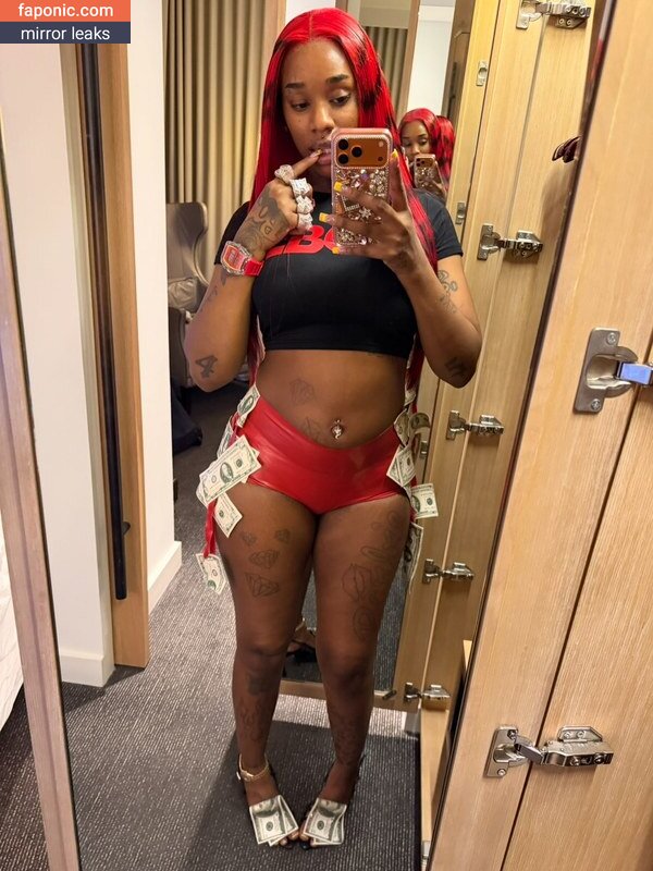 Sexxy Red, sexyred_mc, sexyyred Filtraciones de Desnudos OnlyFans Foto #64