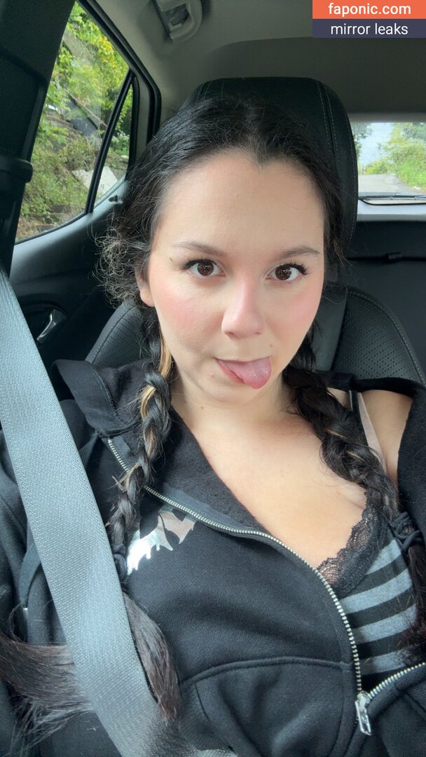 Yellz0, Yellz1, bigtittygothegg, yellz Filtraciones de Desnudos OnlyFans/Patreon Foto #335