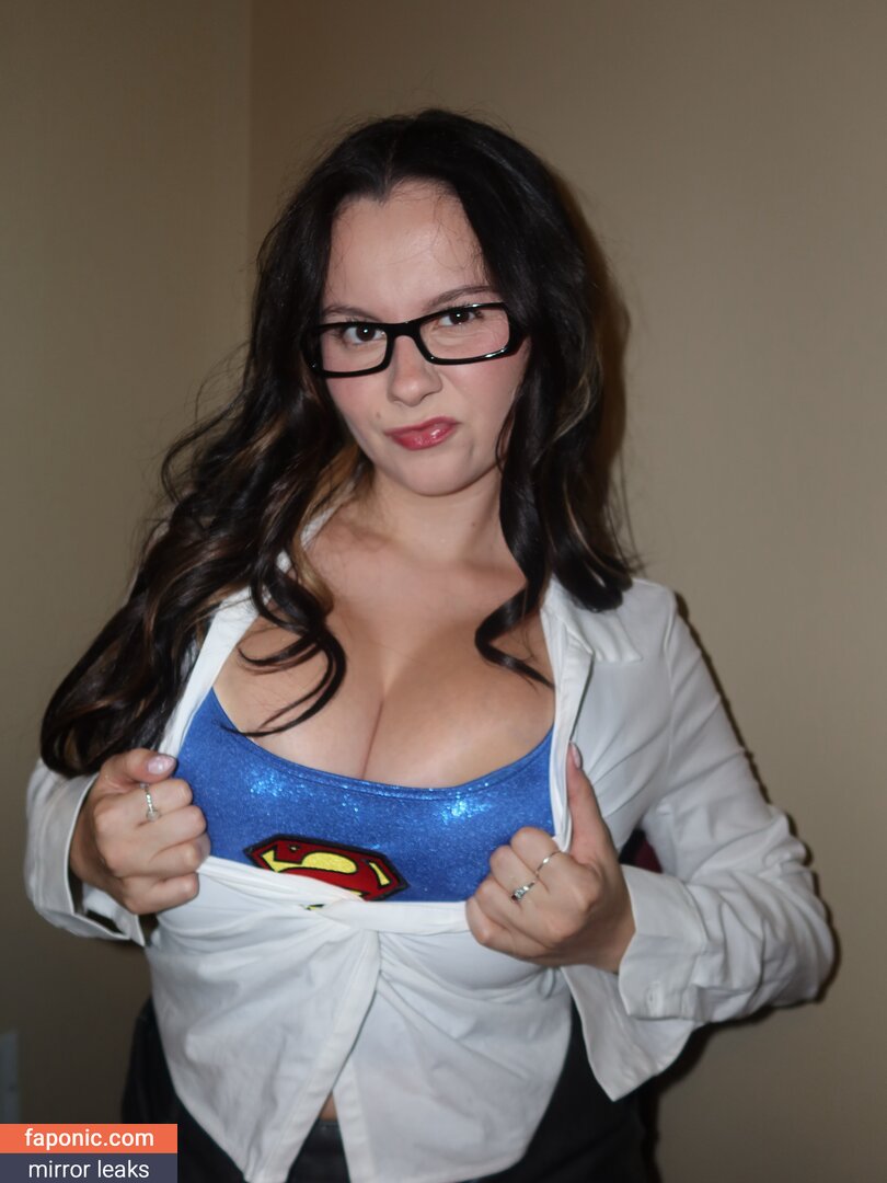 Yellz0, Yellz1, bigtittygothegg, yellz Filtraciones de Desnudos OnlyFans/Patreon Foto #340