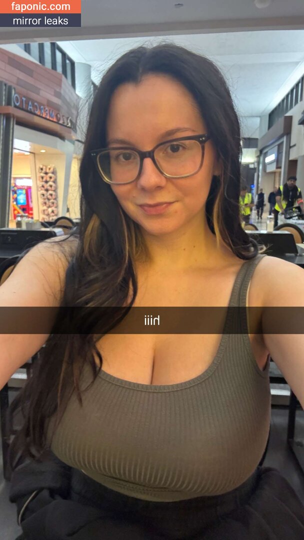 Yellz0, Yellz1, bigtittygothegg, yellz Filtraciones de Desnudos OnlyFans/Patreon Foto #347
