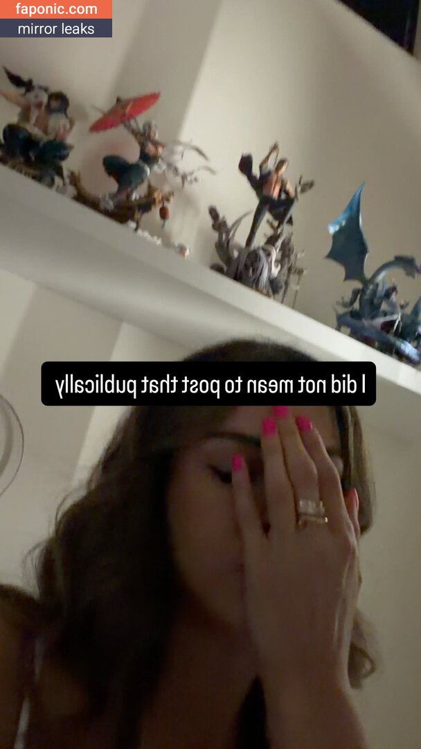 SSSniperWolf Filtraciones de Desnudos OnlyFans Foto #24