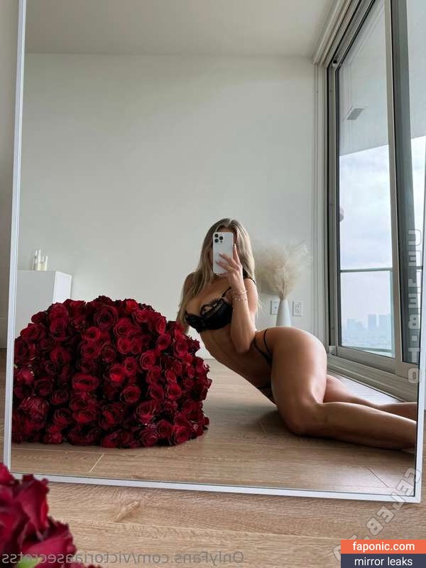 https:, victoriaasecretss, victoriatweeets, victoriaunfiltered Filtraciones de Desnudos OnlyFans Foto #26