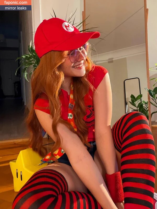Neyrodesu, https:, neyro_desu Filtraciones de Desnudos OnlyFans Foto #7