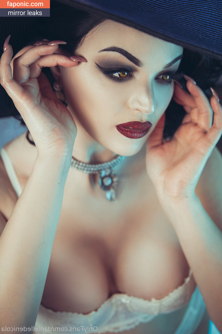 Danielle Denicola, danielledenicola, danielledenicolaofficial, danielledenicolavip, daniellednicola, https: Filtraciones de Desnudos OnlyFans/Patreon Foto #60