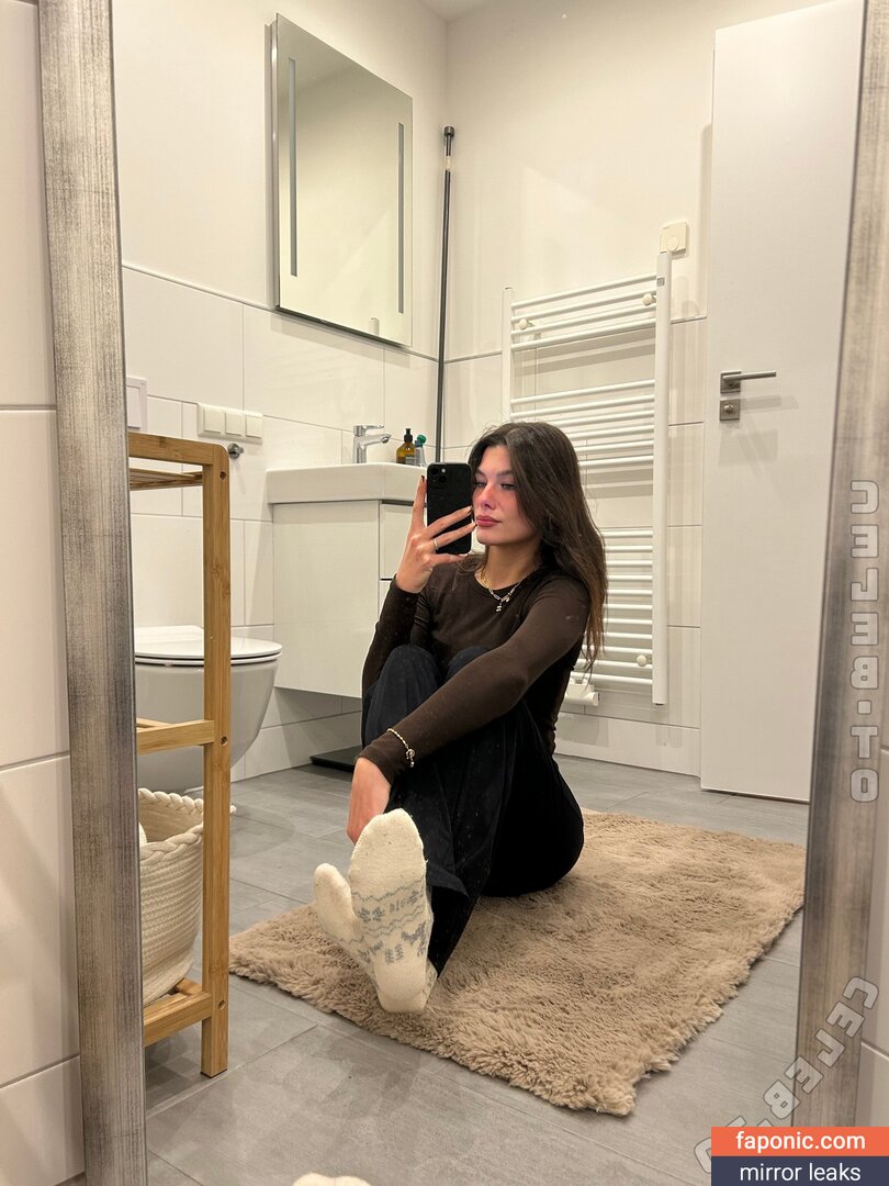 germangirlnextdoor, germangirlnextdoor95 Filtraciones de Desnudos OnlyFans Foto #32