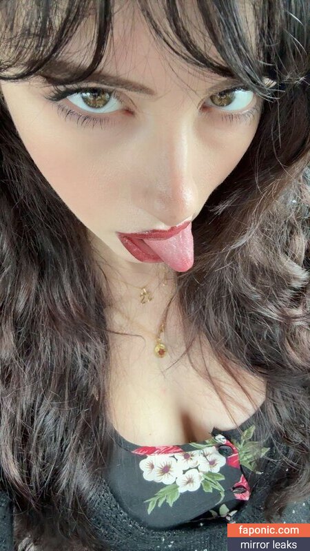 LITTLELIV, Liv Littlelivbug, littlelivbug Filtraciones de Desnudos OnlyFans Foto #9