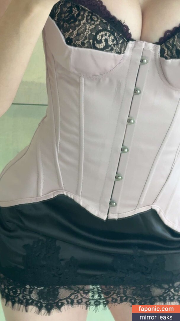LITTLELIV, Liv Littlelivbug, littlelivbug Filtraciones de Desnudos OnlyFans Foto #29