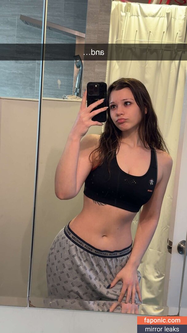 Nikki Woods, nikki_neko, nikkiwoodss Filtraciones de Desnudos OnlyFans Foto #14