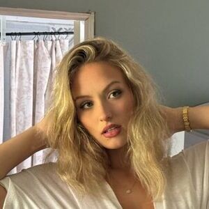 Miahandley