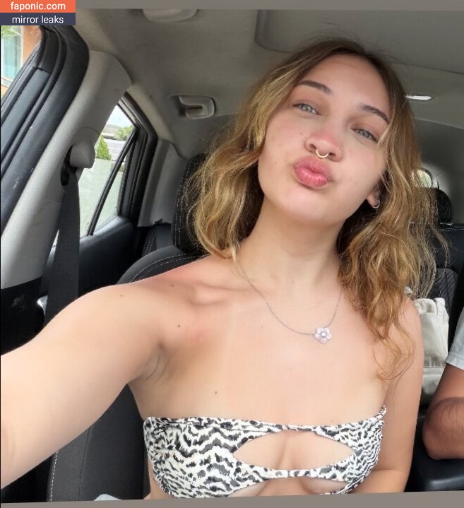 Halia Beamer, HaliaBeamer, aloha_halia Filtraciones de Desnudos OnlyFans Foto #370