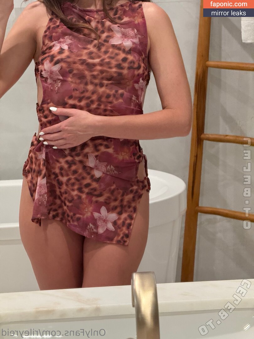 Riley Reid, RileyReidTikTok, hellorileyreid, rileyreidx3 Filtraciones de Desnudos OnlyFans Foto #2788