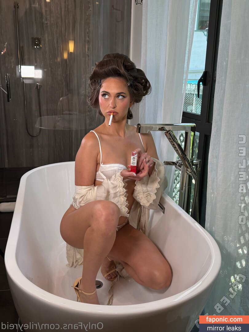 Riley Reid, RileyReidTikTok, hellorileyreid, rileyreidx3 Filtraciones de Desnudos OnlyFans Foto #2938