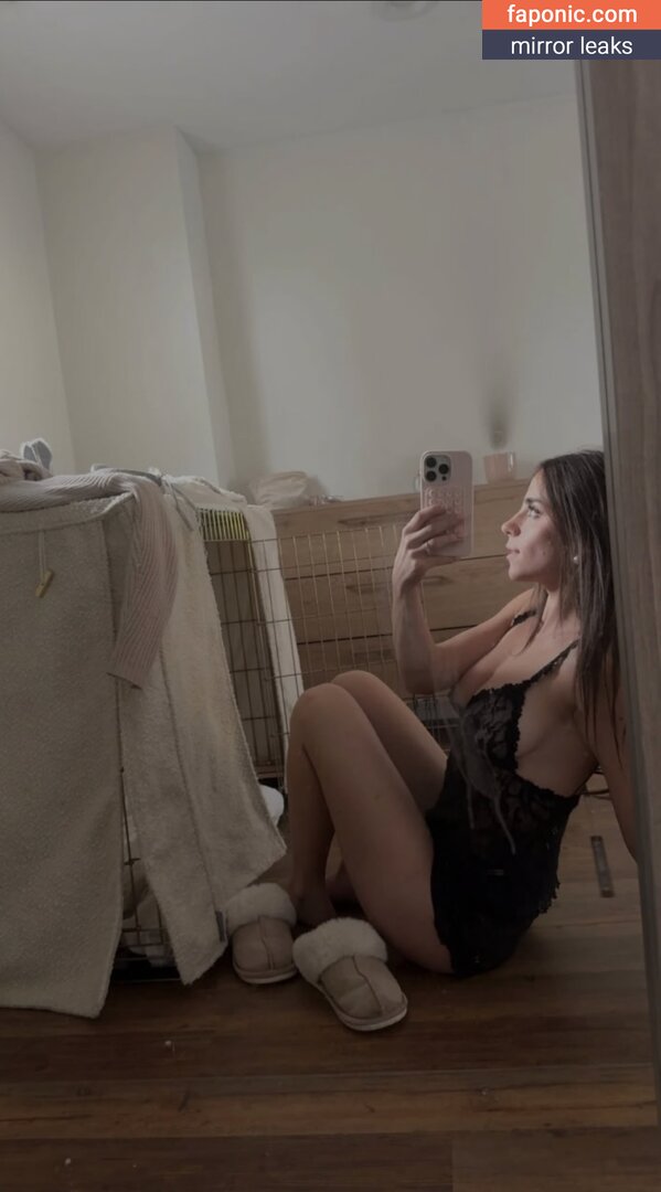 Sofia Crnilovic, https: Filtraciones de Desnudos  Foto #1