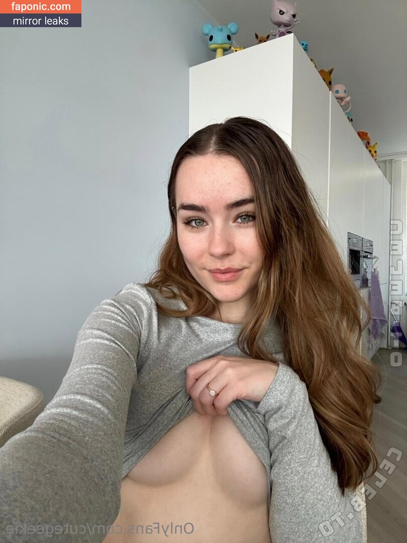 Cutegeekie, Cutelittlepearl, pearfixion Filtraciones de Desnudos OnlyFans Foto #695
