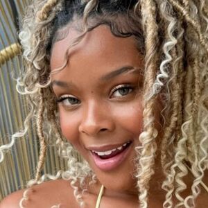 Ajiona Alexus