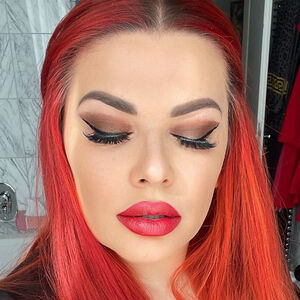 mistressnoramarinelli