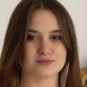Naya Bloom